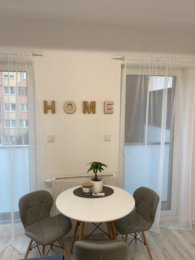Apartament Nice Stay Lubiń Exteriör bild